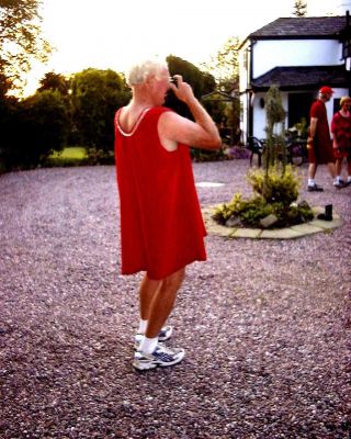 RedDress2002 004
